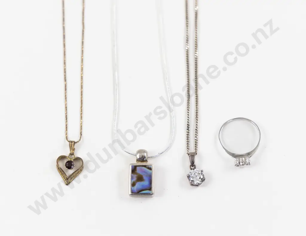 Collection of Assorted S/S Jewellery Image 1++