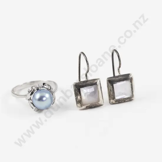 Pair S/S MOP Pendant Drop Earrings