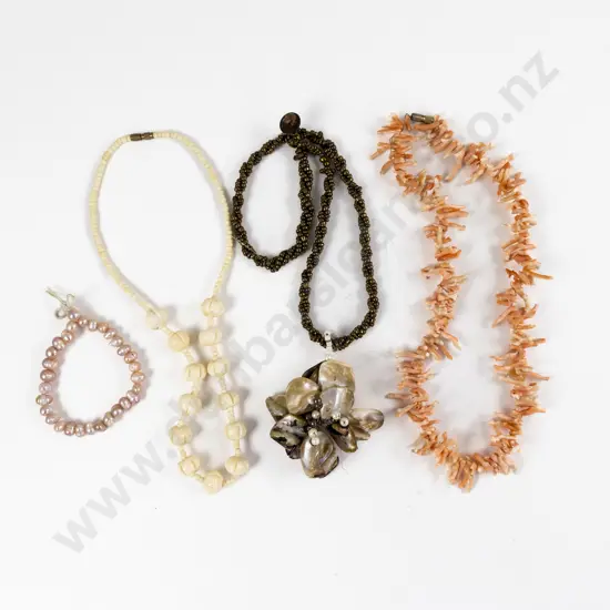 Single Strand Pink Coral Bead Necklace