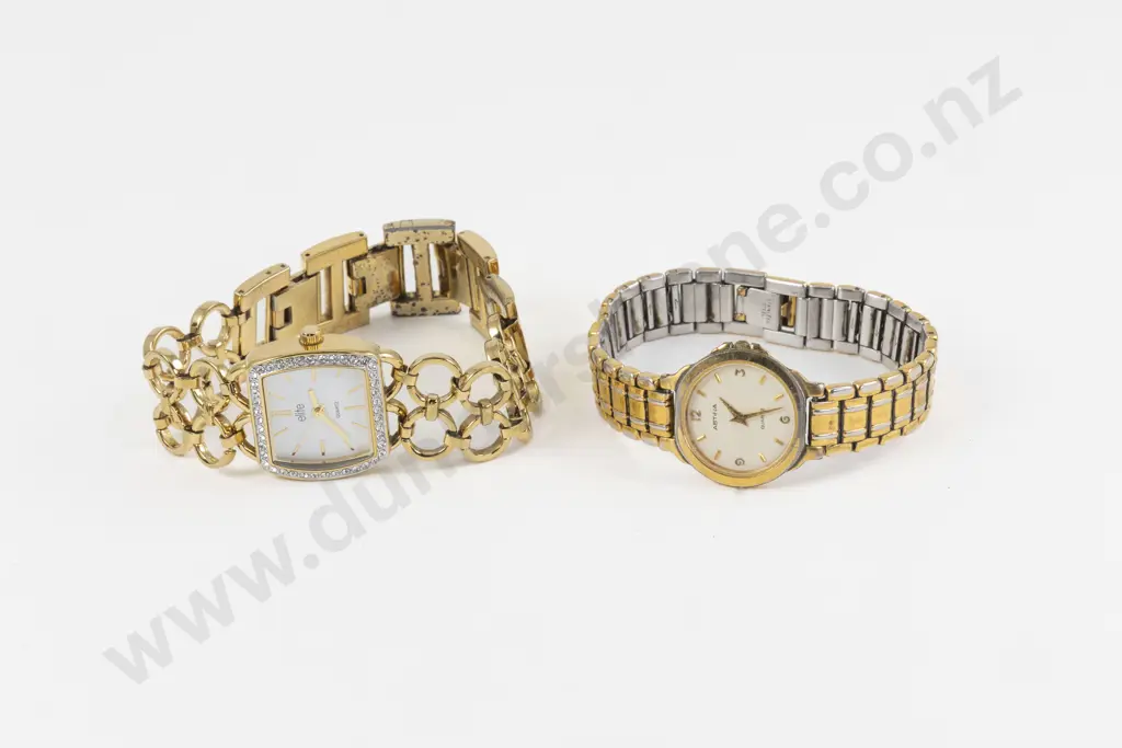 Astina Gold Tone Ladies Wrist Watch Image 1++