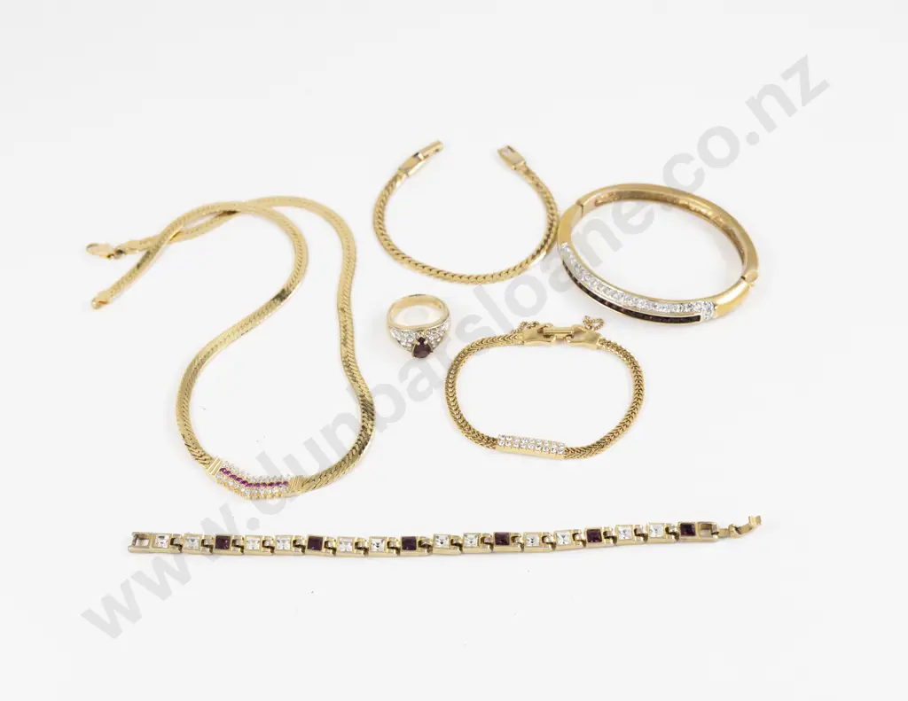 Collection of Gold Plated and Rhinestone Costume Jewellery Image 1++