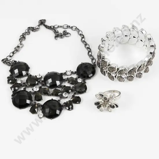 Rhinestone 'Bling' Costume Jewellery Necklace Bracelet and Ring