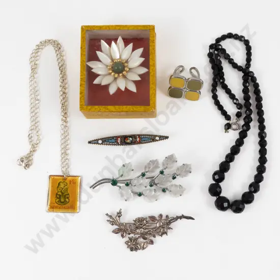 Collection of Assorted Costume Jewellery