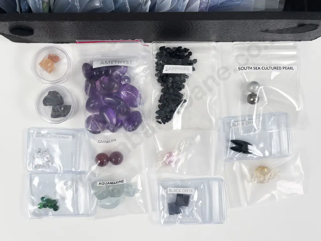 Collection of Various Unmounted Gem Stones Image 1++