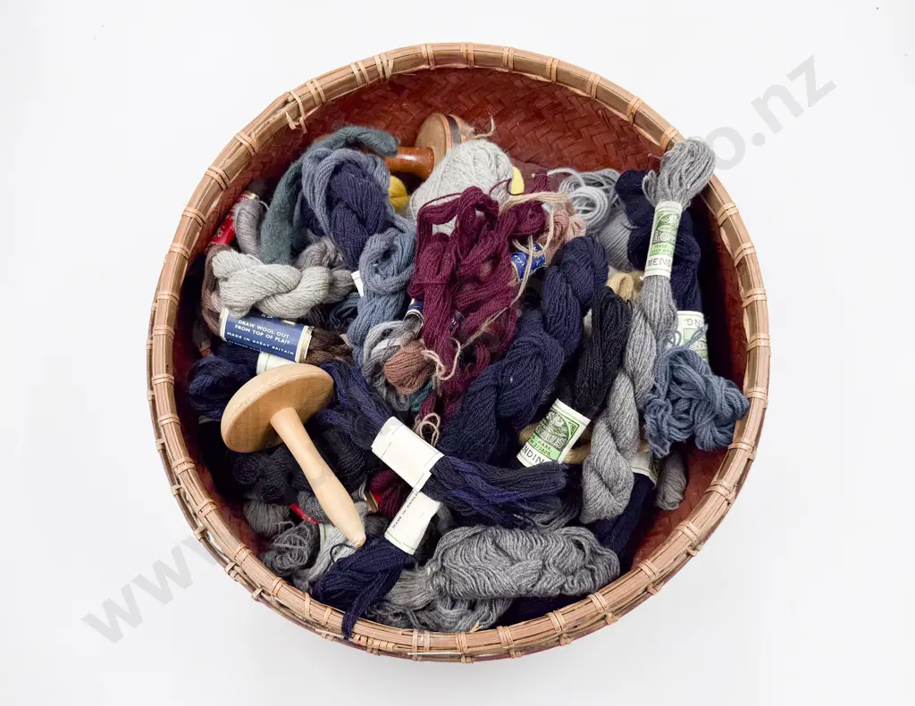Vintage Collection Sock Darning Wools Image 1++