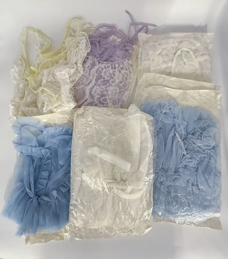 Vintage 1930's - 40's As New Nightatire & Various Image 1++