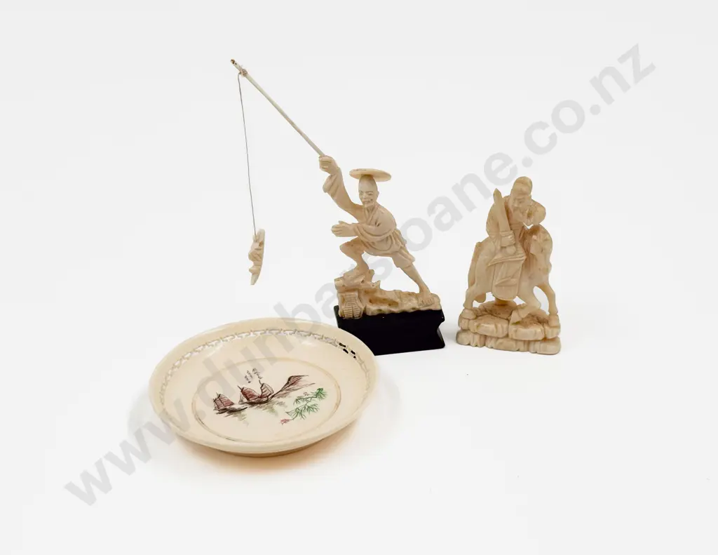 Ivory Chess Piece with Small Figure and Dish Image 1++