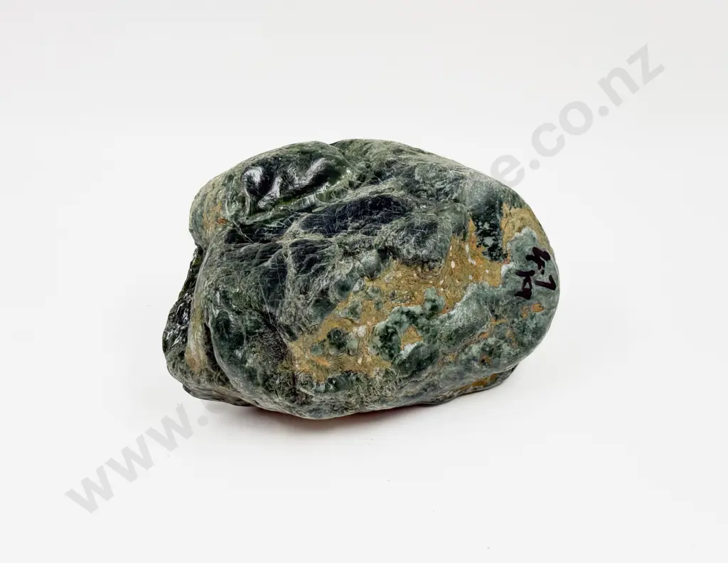 NZ Greenstone Hokitika 4.7kg Image 1++