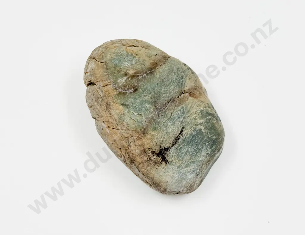 NZ Greenstone Piece 740g Image 1++