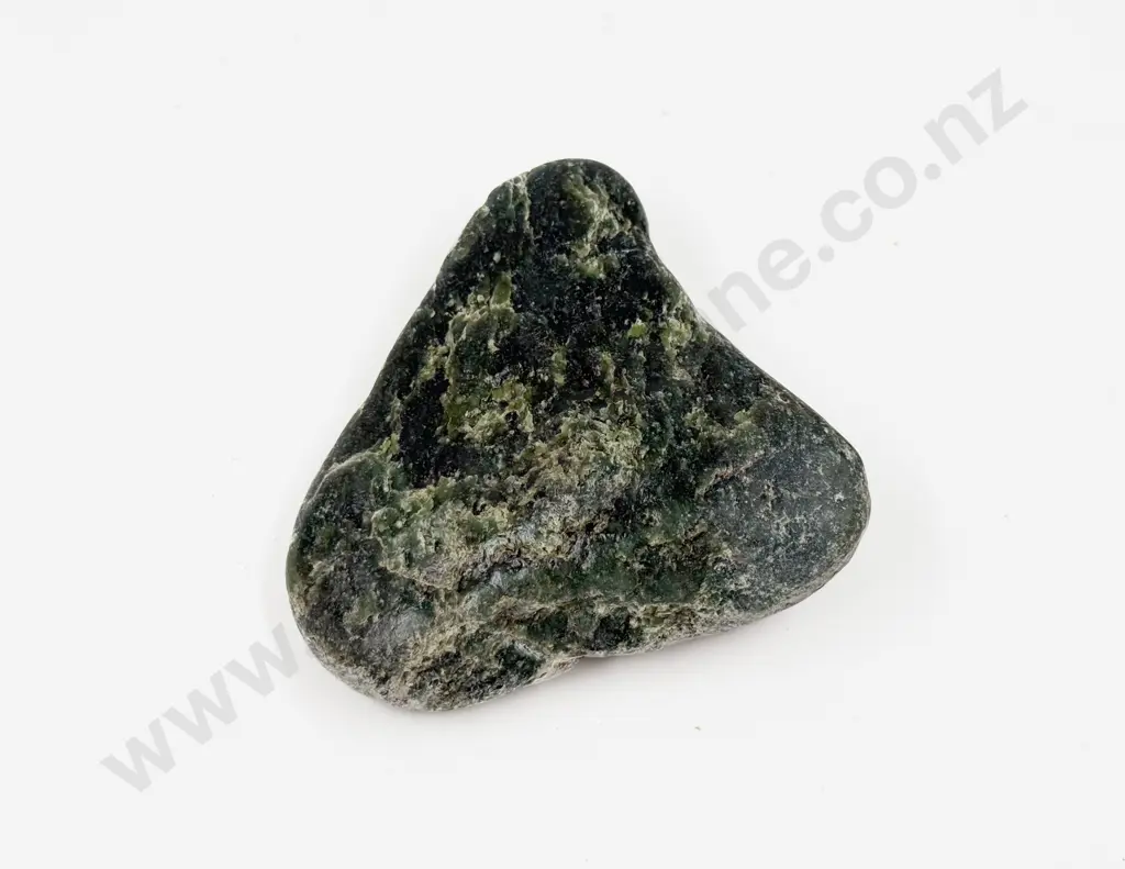 NZ Greenstone Piece 519g Image 1++