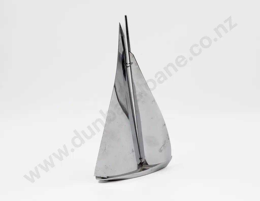 Art Deco Style Chrome Yacht Image 1++