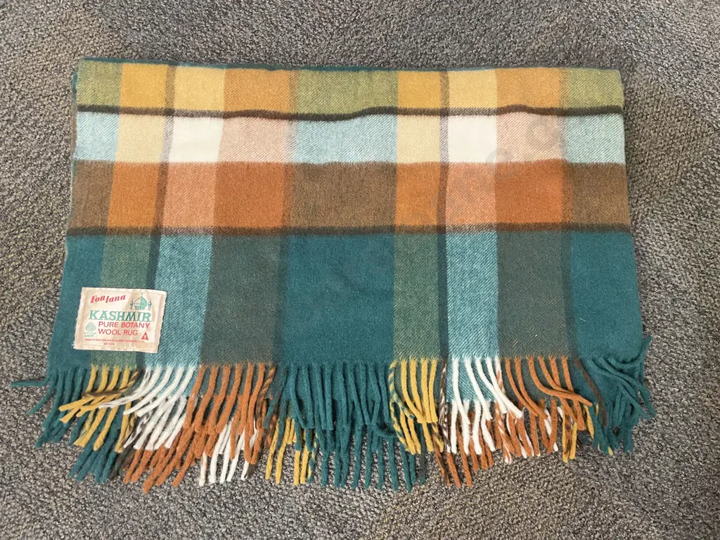 NZ Kashmir Pure Botany Wool Rug Image 1++