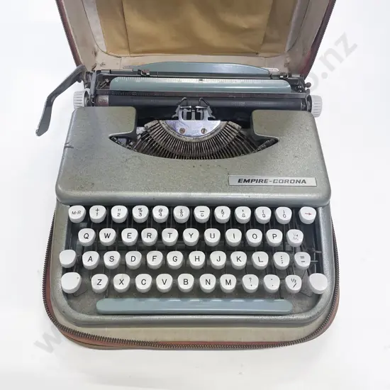 Portable Typewriter in Carry Case