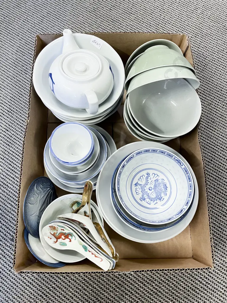 Box Qty of Assorted China Image 1++