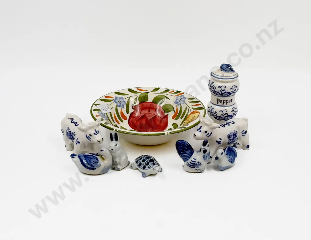 Qty of Assorted Delft Ornaments and Novelty Salt and Peppers etc Image 1++