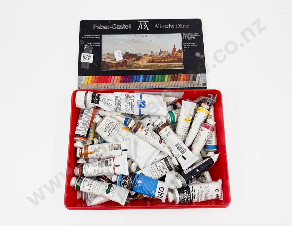 Quantity of Assorted Artists Paints etc Image 1++