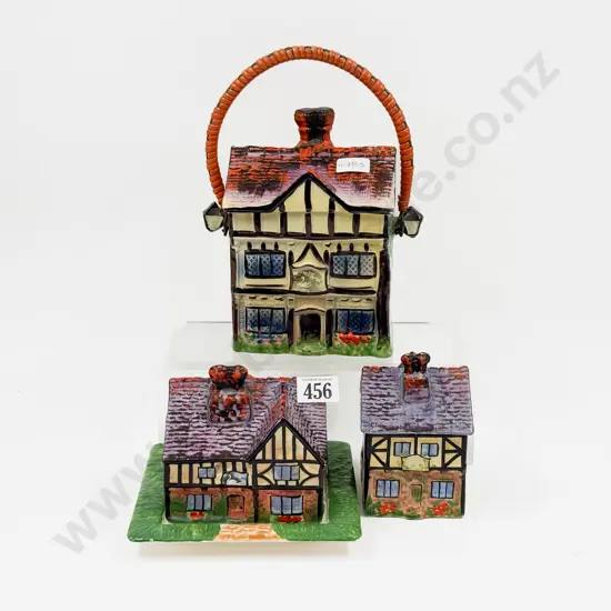 Three Pieces of Assorted Cottage Ware