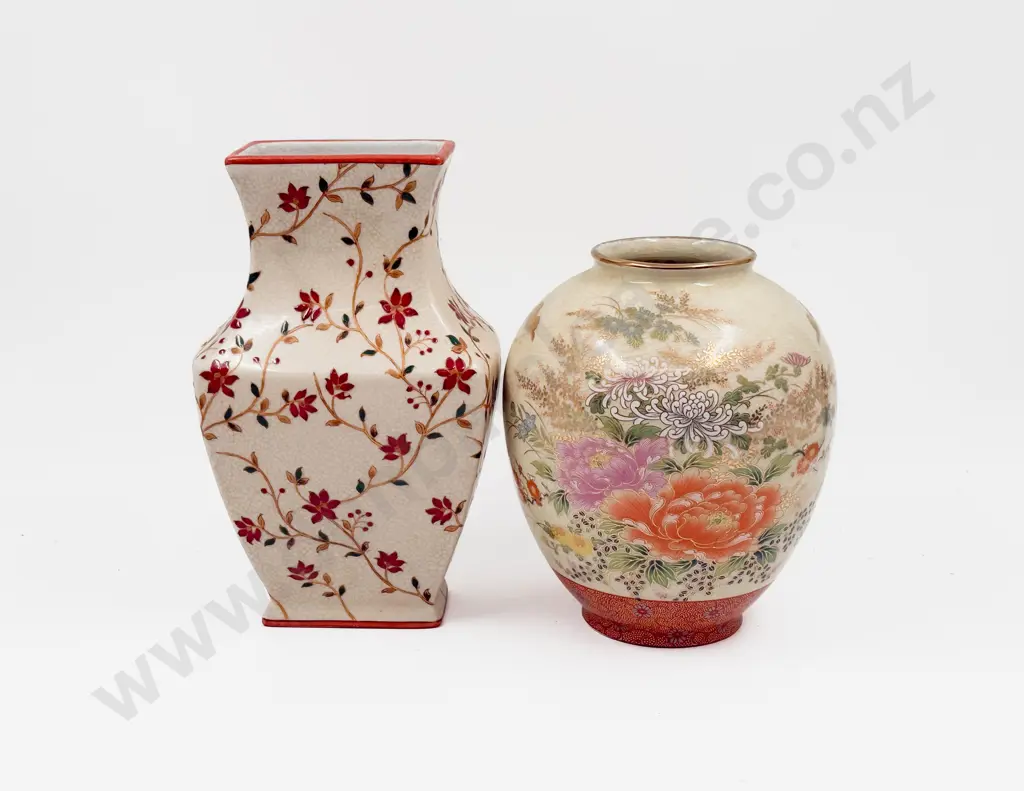 Two Satsuma Vases Image 1++