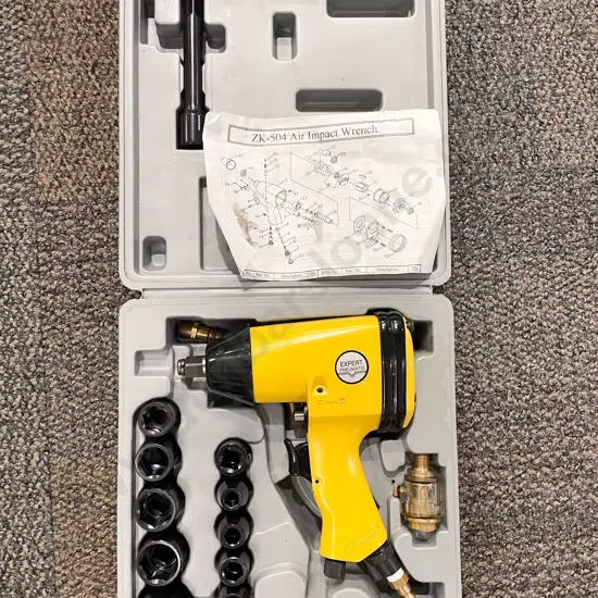 Air Impact Wench in Case *please note Photo change