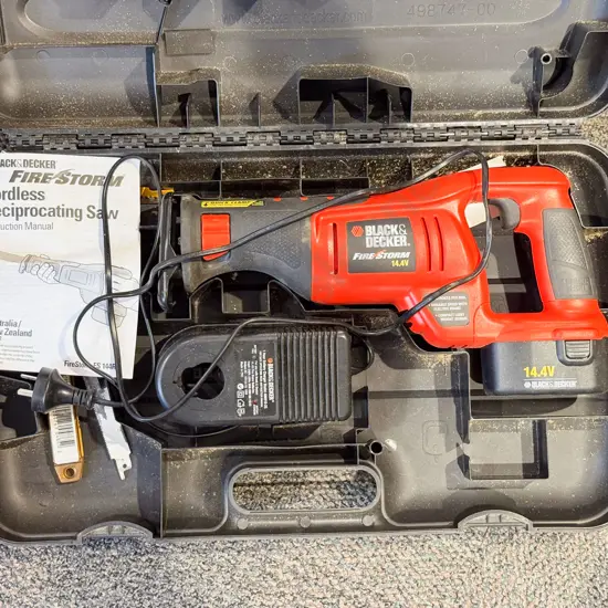 Black & Decker Reciprocating Saw in Case