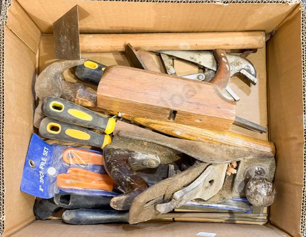 Quantity of Assorted Tools together with Vintage Stanley Plane Image 1++
