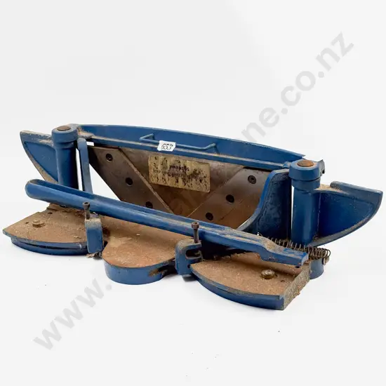 Vintage Mitre Trimmer