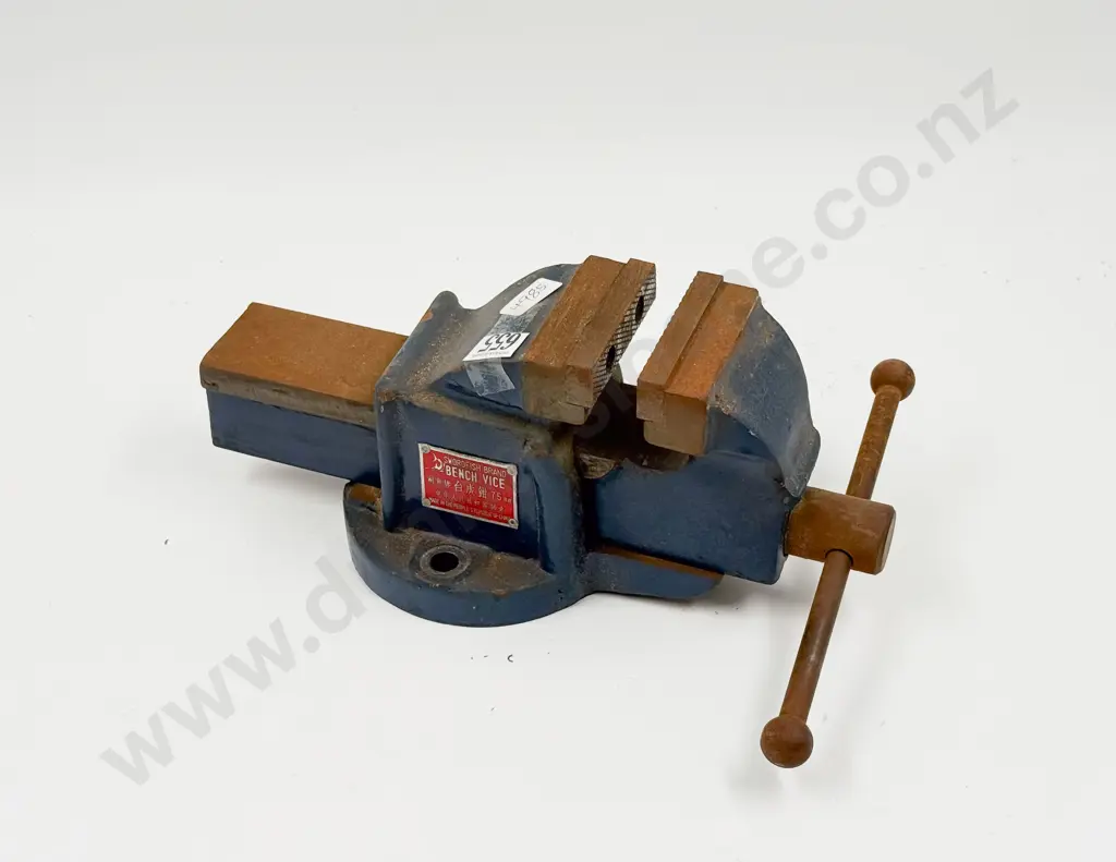 Vintage Wrought Metal Bench Vice Image 1++