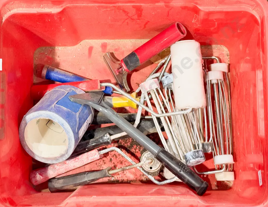 Quantity of Assorted Painting Accessories together with Garden Sprayer Backpack (Faults) Image 1++