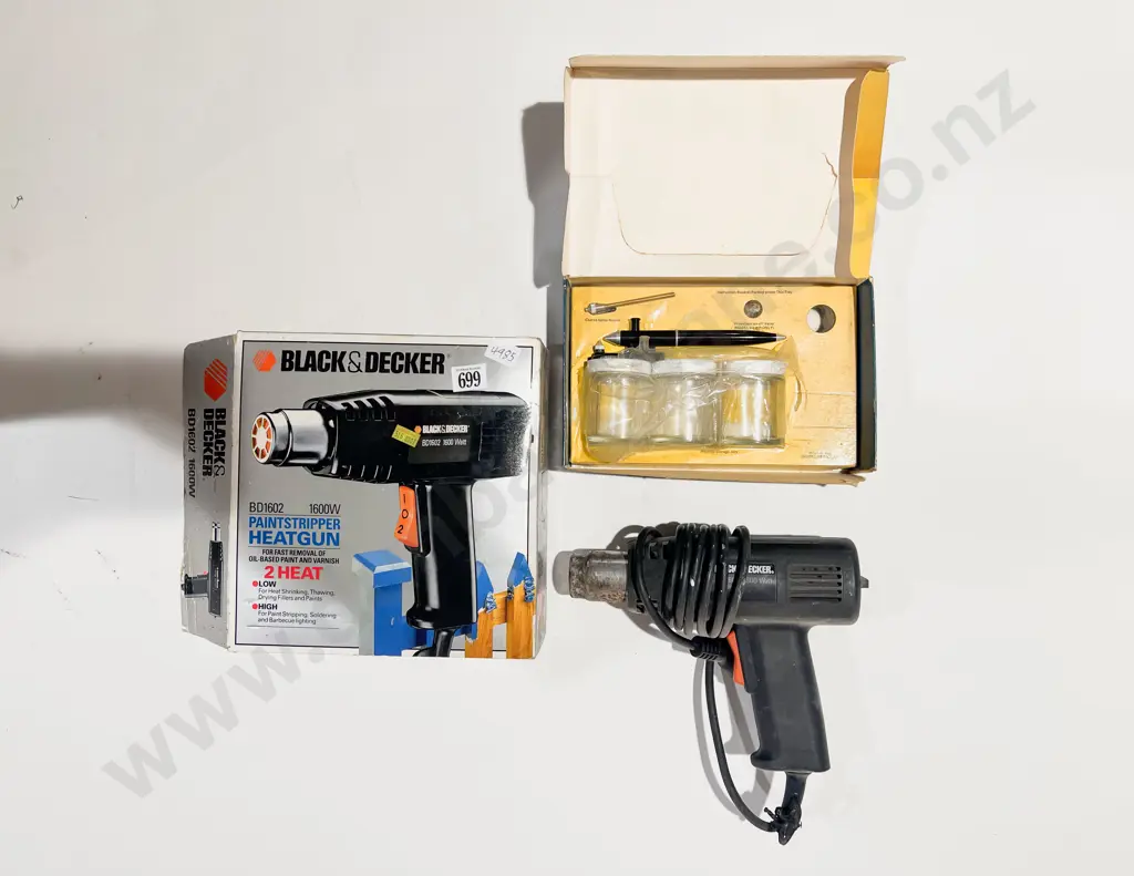 Black & Decker Heat Gun together with Vintage Airbrush Kit Image 1++
