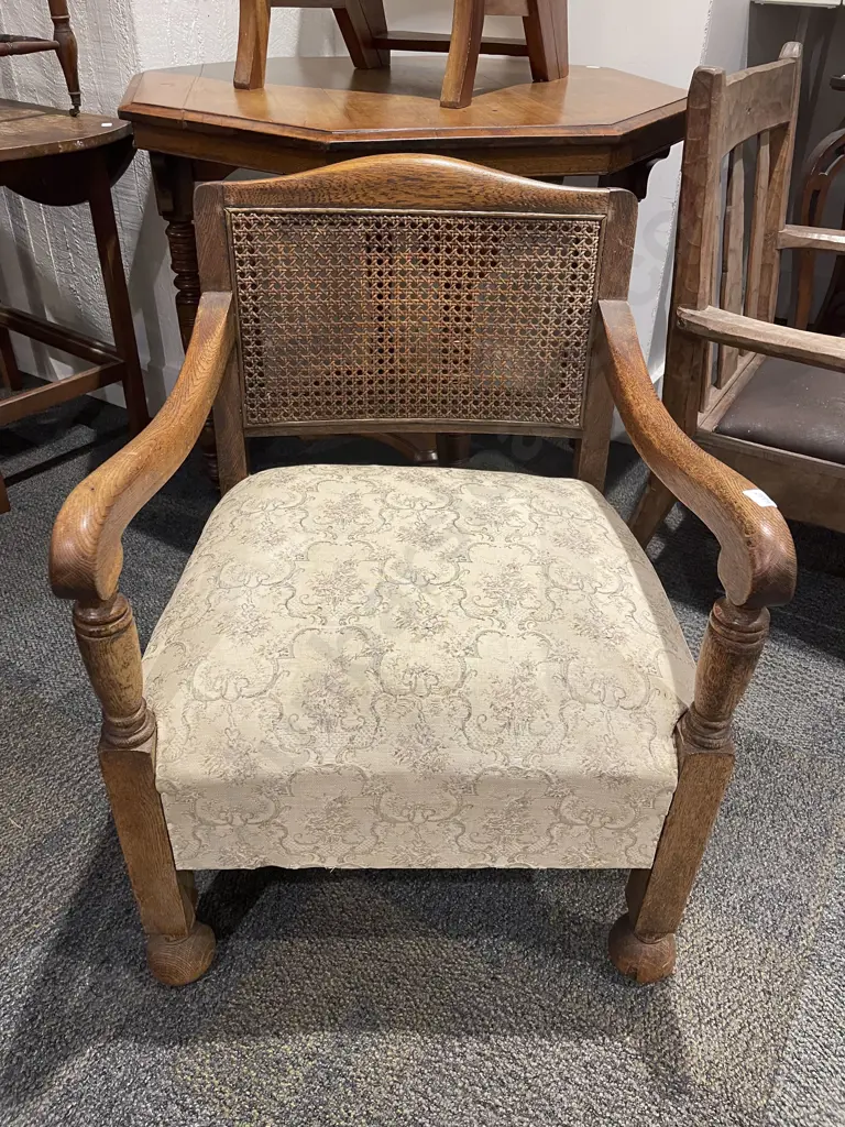 Oak Wycombe Back Armchair Image 1++