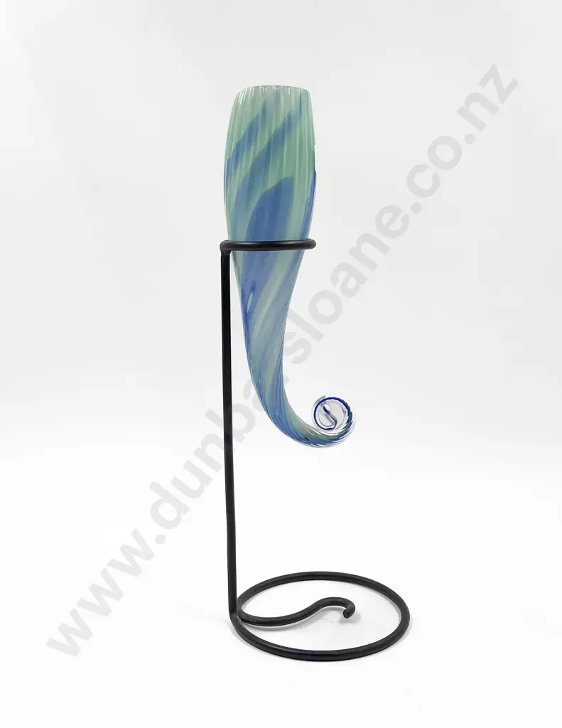 Studio Art Glass Seahorse Vase on Stand Image 1++