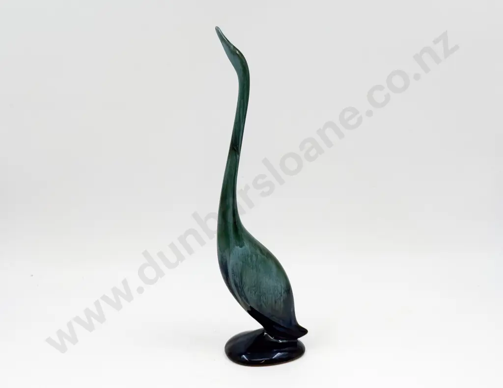 Blue Mountain Pottery Stylized Bird Image 1++