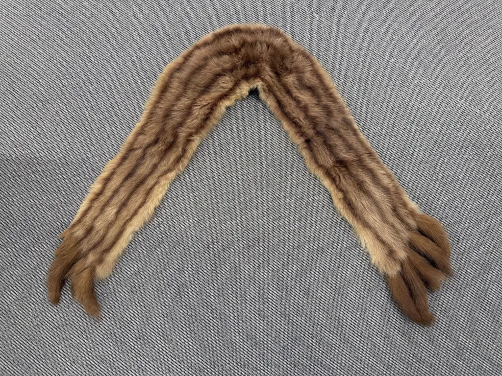 Fur Shoulder Wrap Image 1++