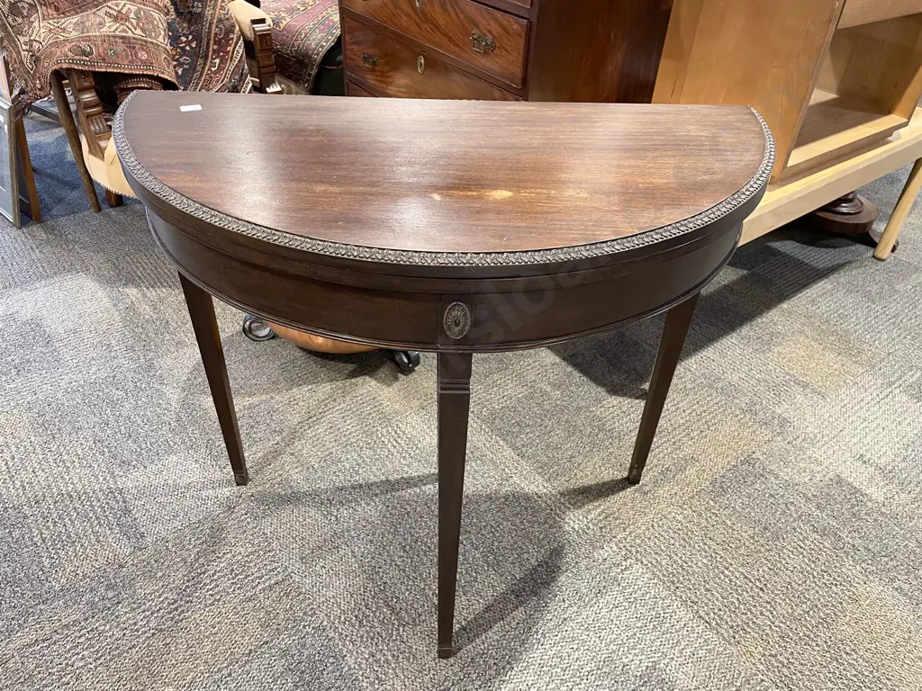 Mid C20th Foldover Circular Games Table Image 1++