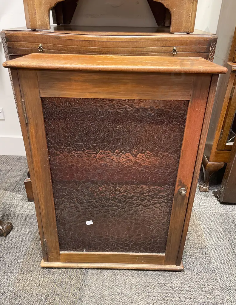 Glazed Door Wall Cabinet Image 1++