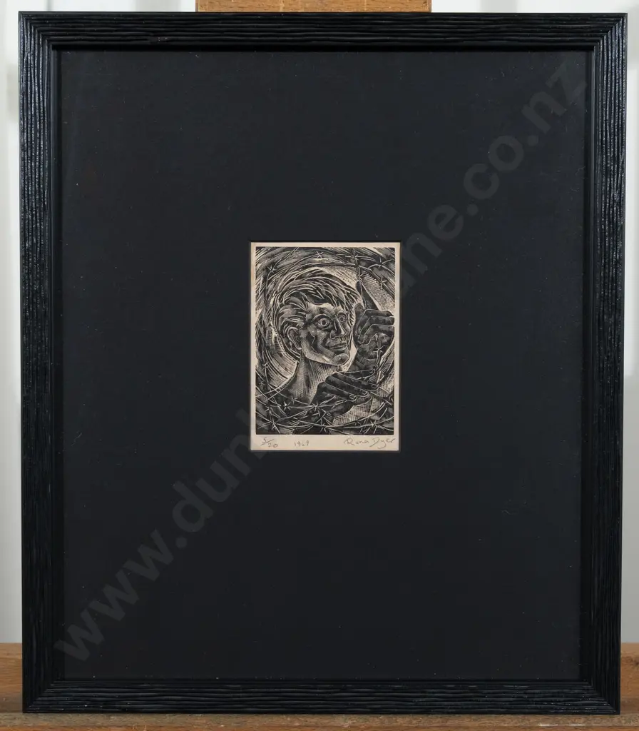 Rona Dyer - Portrait Image 1++