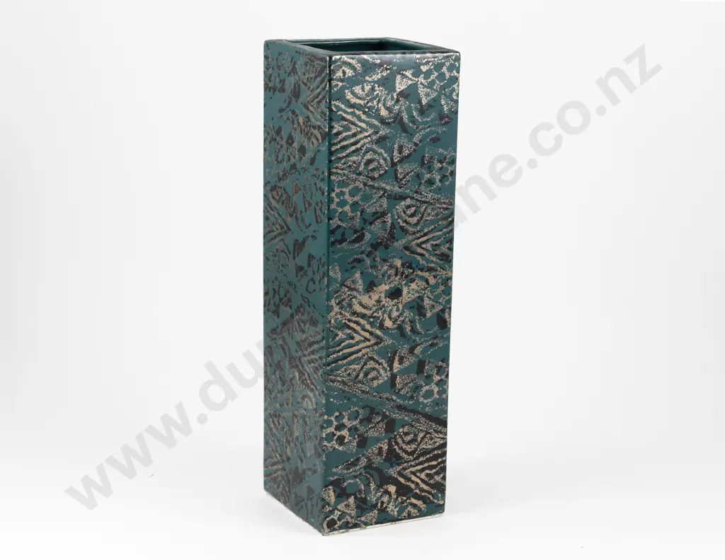 Peter Collis Oblong Vase Image 1++