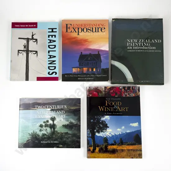 Five New Zealand Art Reference Volumes