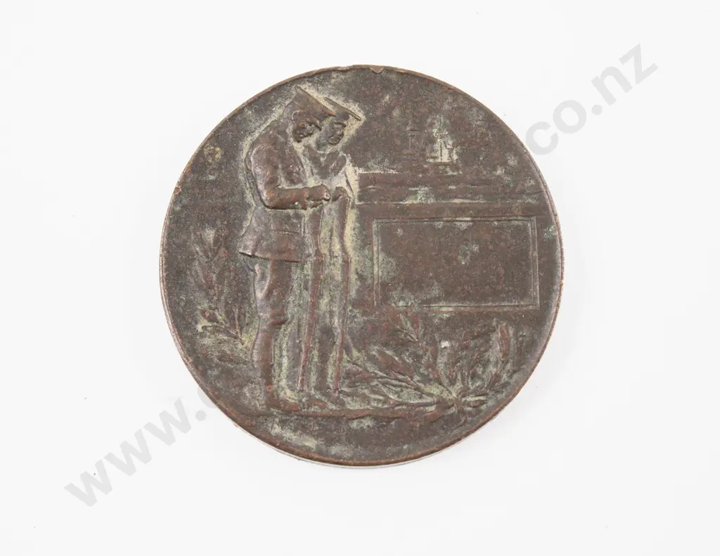 1916 Bronze WWI 'Lest We Forget' Unofficial Consolatory Memorial Medal Image 1++