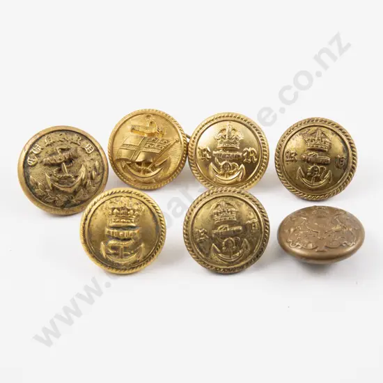 British RNVR Buttons and Various Maritime Buttons (7)