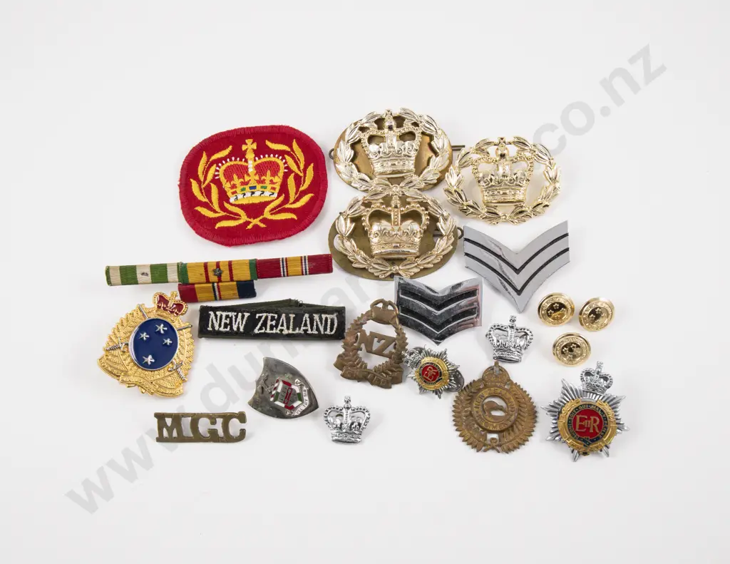 Assorted Military Badges and Buttons Image 1++