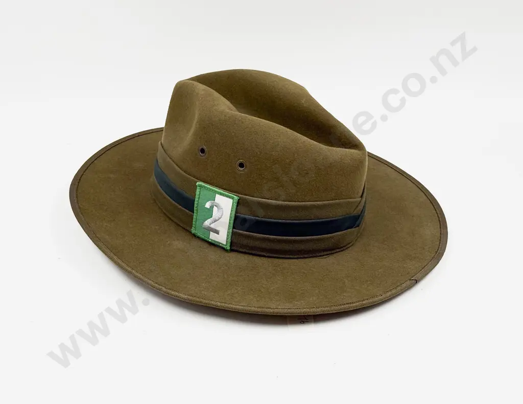 NZ Army Slouch Hat Image 1++