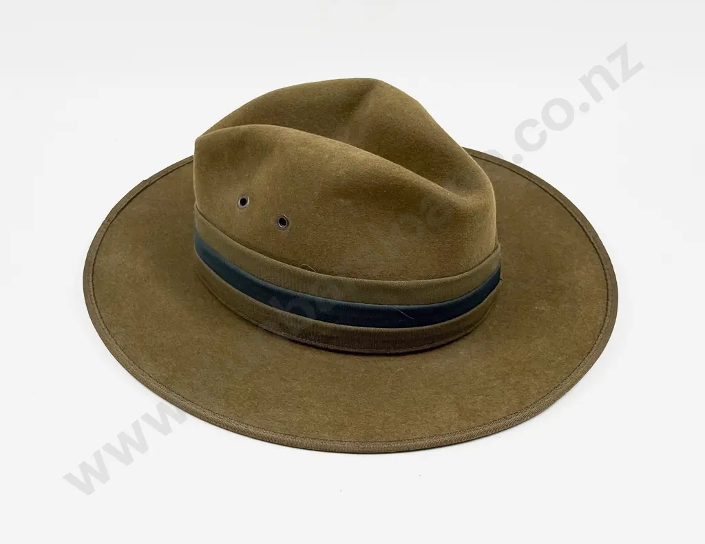 NZ Army Slouch Hat Image 1++