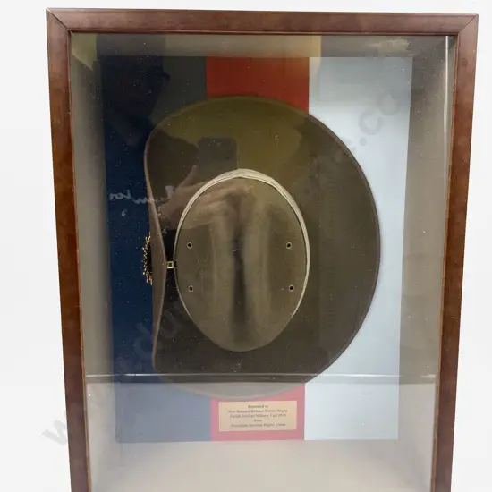 Australian Army New Slouch Hat in Presentation Case
