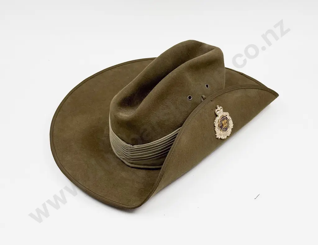 Australian Army Royal Queensland Regiment Slouch Hat Image 1++
