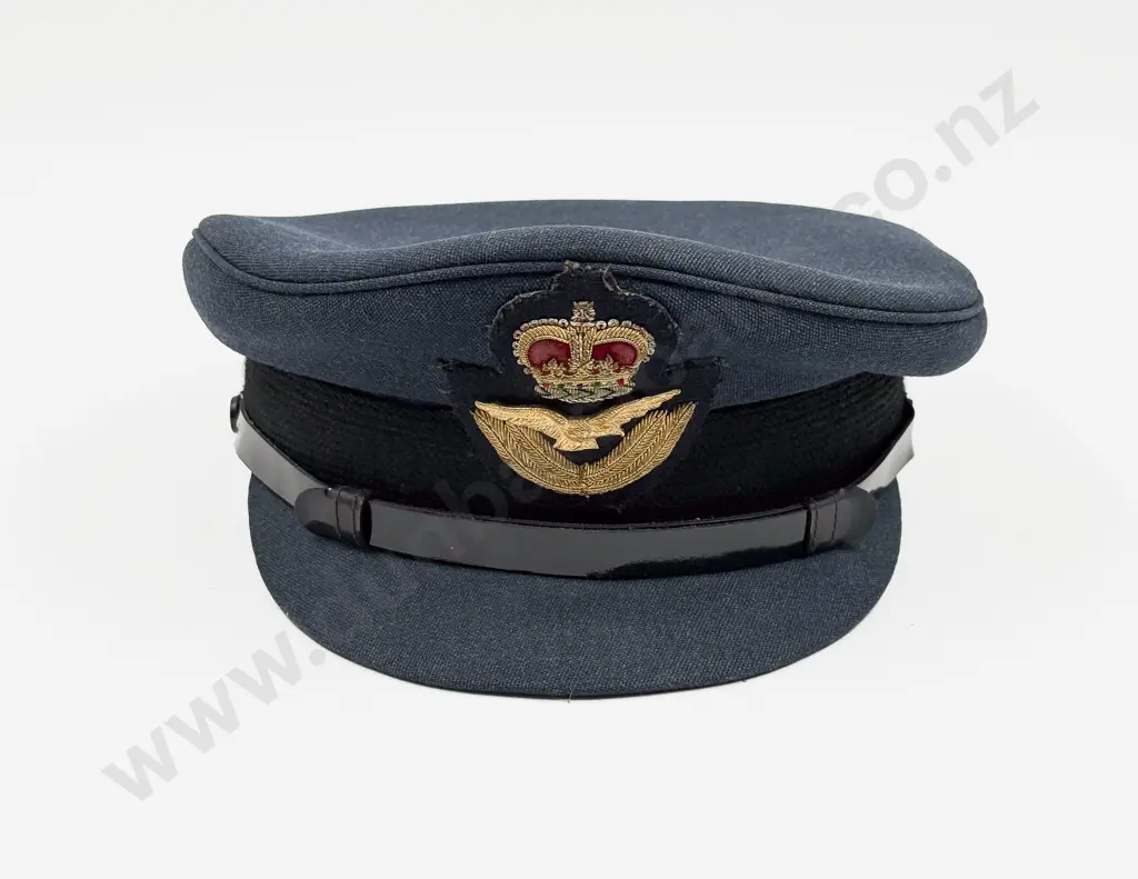 Post WW2 RAF Officers Peaked Service Cap Image 1++