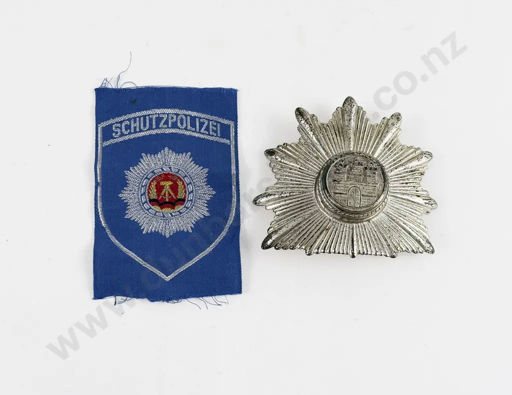 West German Hamburg Police Officers Shako Plate Image 1++