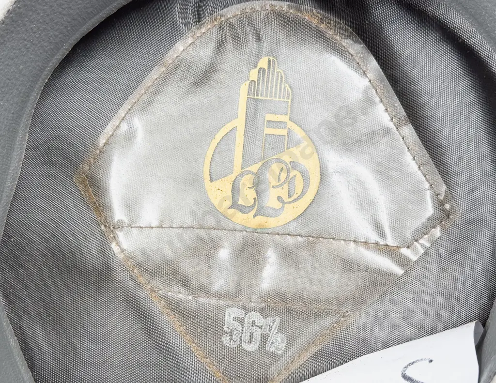 West German Hessen State Police Officer’s Peaked Service Cap Image 1++