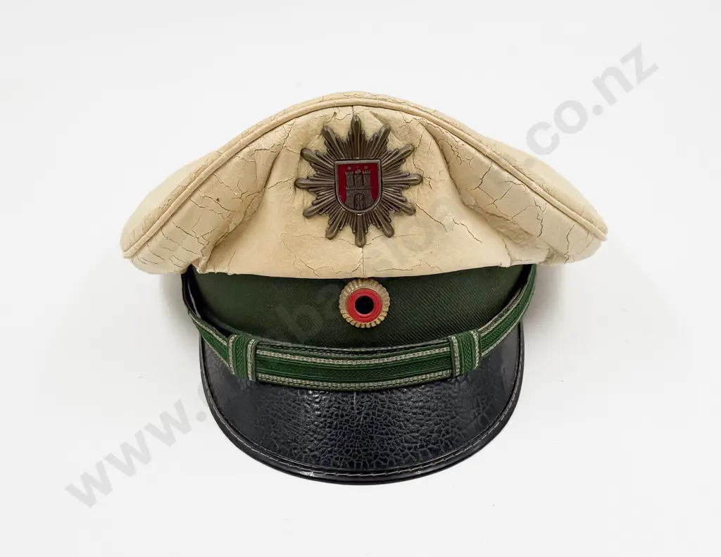 West German Hamburg State Police Officer’s Peaked Service Cap Image 1++