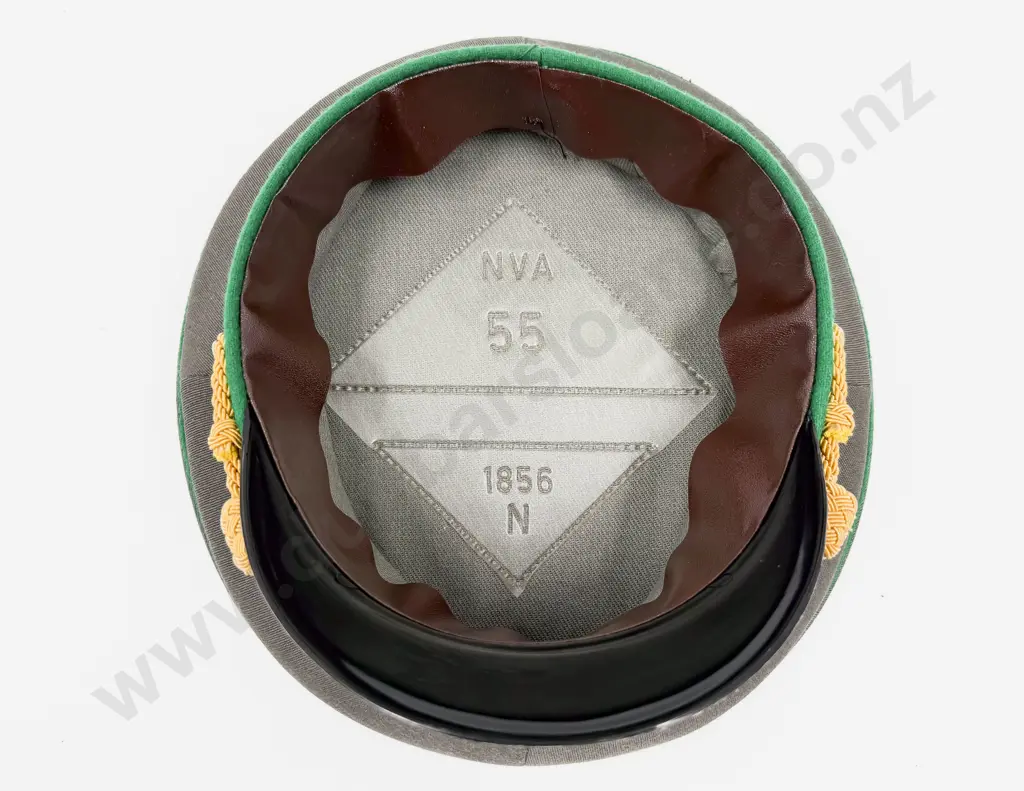 East German (DDR) Border Guard (Grenztruppen) General’s Peaked Service Cap Image 1++